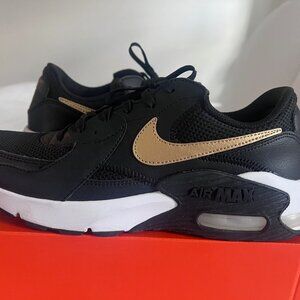 Womens Nike Air Max